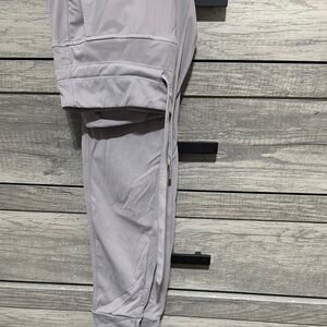 Women’s Gray Jogger Pants Halara Size Medium
